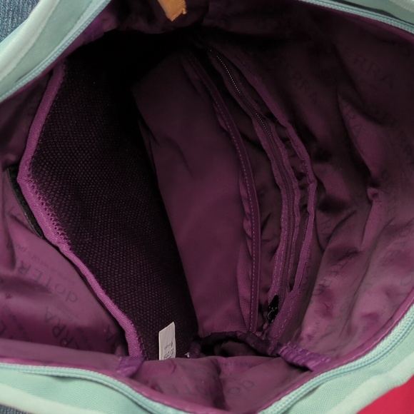 doTERRA Green Backpack Sustainable, Recycled Construction For Kitty Rescue! - Picture 6 of 12